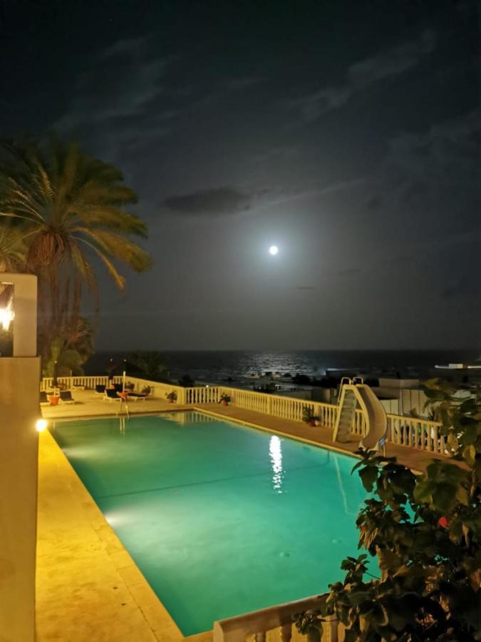 Princess Heights Luxury Condo Hotel Oyster Pond Bagian luar foto