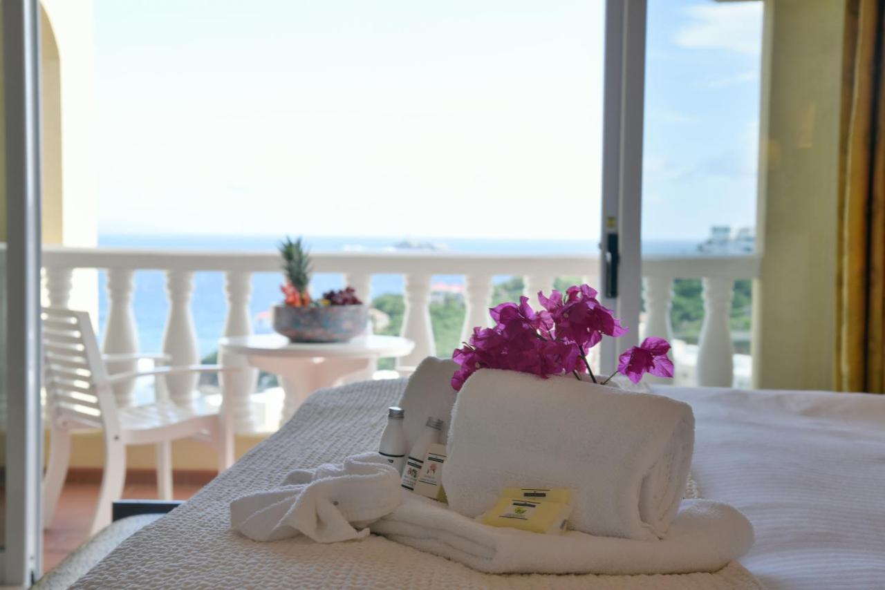 Princess Heights Luxury Condo Hotel Oyster Pond Bagian luar foto