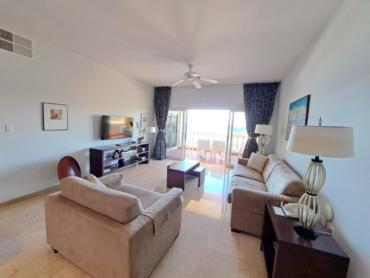Princess Heights Luxury Condo Hotel Oyster Pond Bagian luar foto