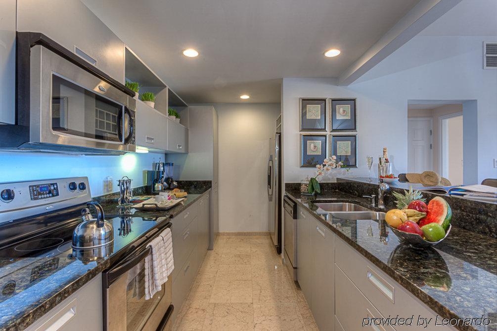 Princess Heights Luxury Condo Hotel Oyster Pond Bagian luar foto